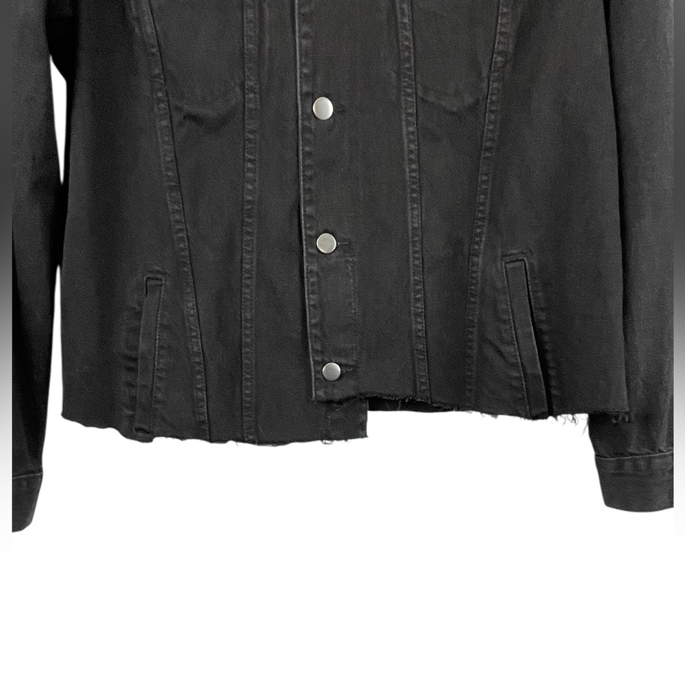 AC/DC denim jacket size medium. Damaged good for art project. - Picture 4 of 6